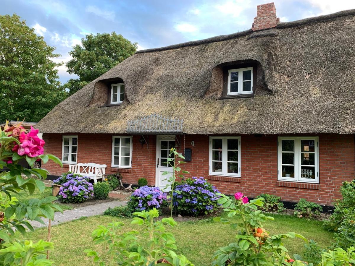 Hébergement de vacances Nordsee-traum Unter Reet Almdorf